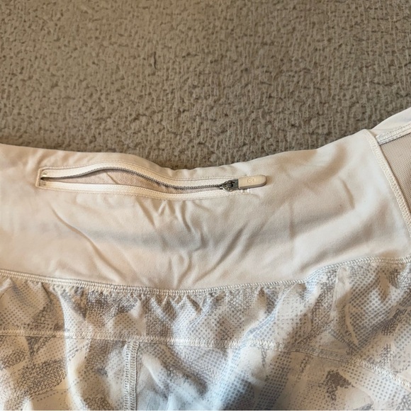 Lululemon | Real Quick Short Perforated 3.5" in Jasmine White Multi Running 8 - Picture 10 of 12